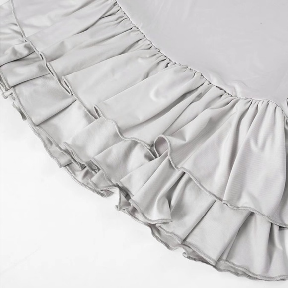 NWOT Ruffle Hem Tiered Layer Tank Dress in Light Gray - Picture 3 of 6